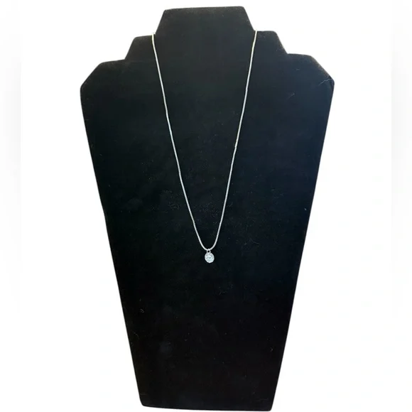 Swarovski Single Stone Silver Necklace - Picture 2 of 3